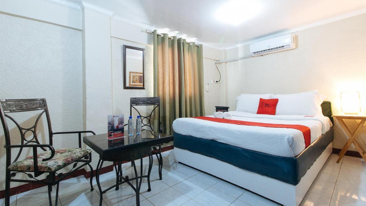 Reddoorz Plus At Lagoon Resort Zambales Olongapo Εξωτερικό φωτογραφία